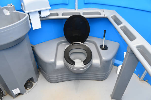 Best Porta potty rental near me  in Pleasant Prairie, WI